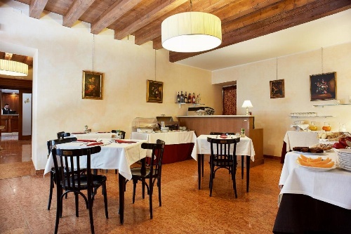 Albergo Mazzanti image 18