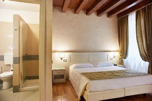 Albergo Mazzanti image 36