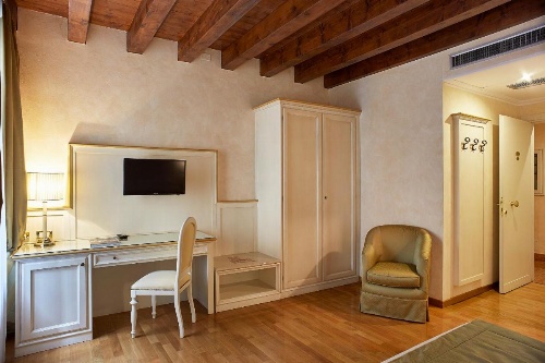 Albergo Mazzanti image 37