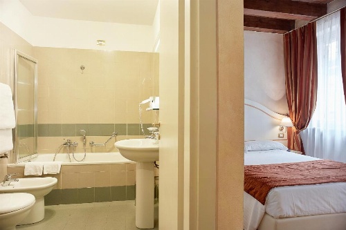 Albergo Mazzanti image 47
